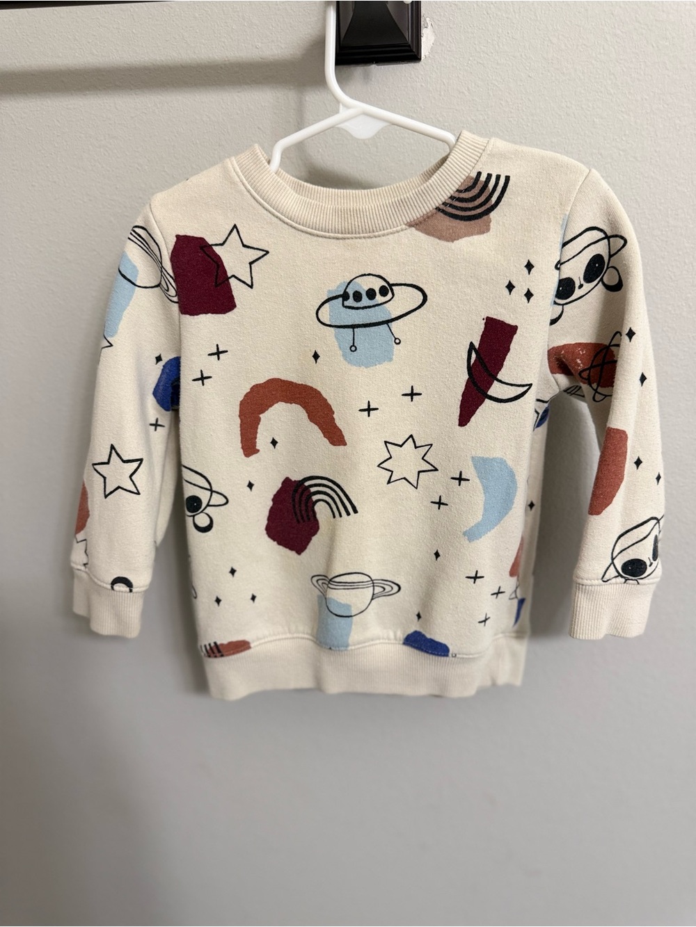Cat & Jack 2T Space Sweatshirt Planet Rainbow Cosmic Print